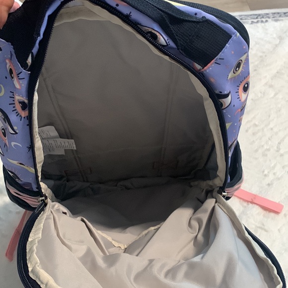 “Eye” Backpack. - Picture 4 of 6